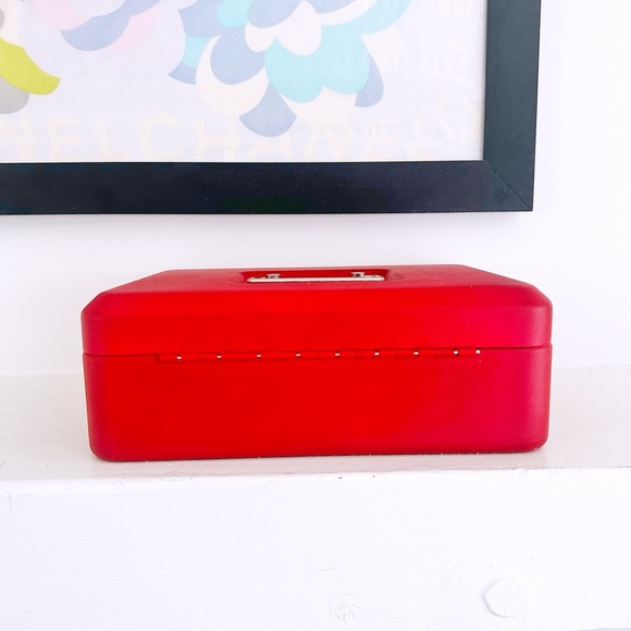 Rare Supreme Red White Box Logo Tool Box Lockbox with Lock & Keys - Picture 2 of 8